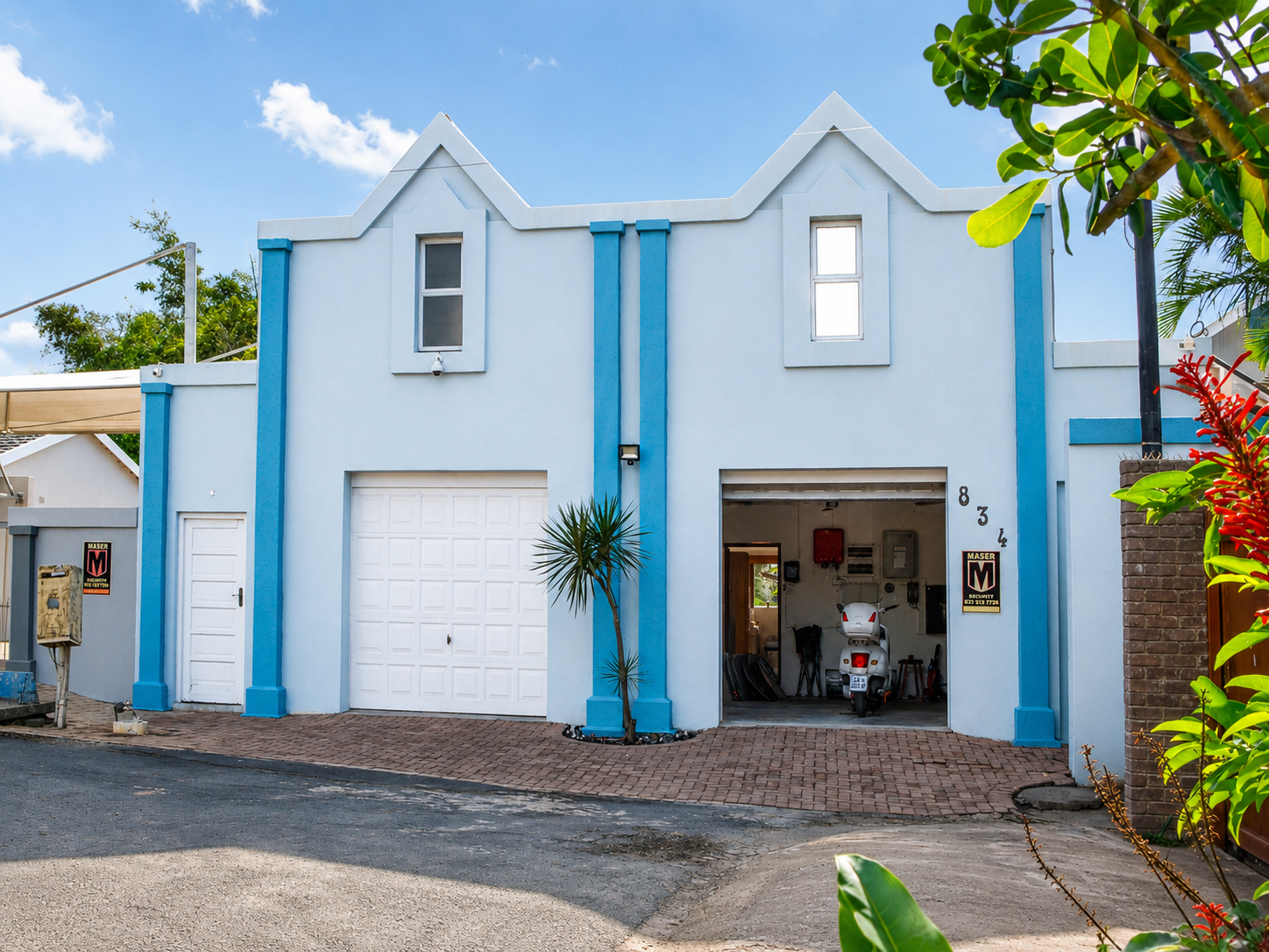 Shelly Beach Beach House Seagull Road 1 Exceptional Beachfront Property with cottage Shelly Beach, Beach Front