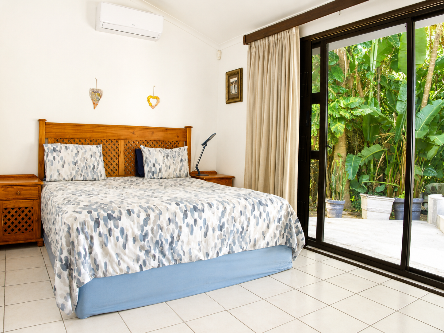 Shelly Beach Beach House Seagull Road 11 Exceptional Beachfront Property with cottage Shelly Beach, Beach Front