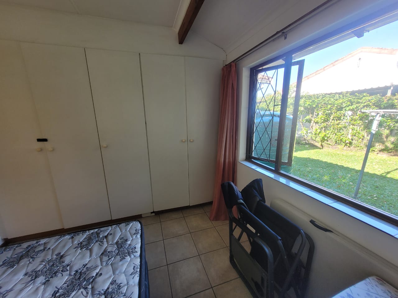 Spacious 3 Bedroom Family Home in Prime Location