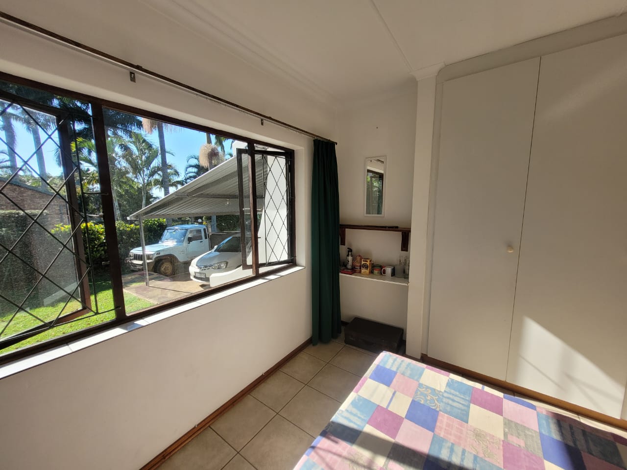 Spacious 3 Bedroom Family Home in Prime Location